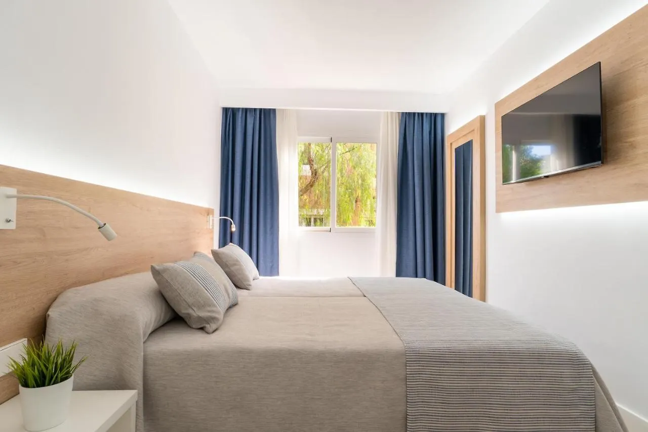 Aparthotel Ciudad Laurel Cala Millor
