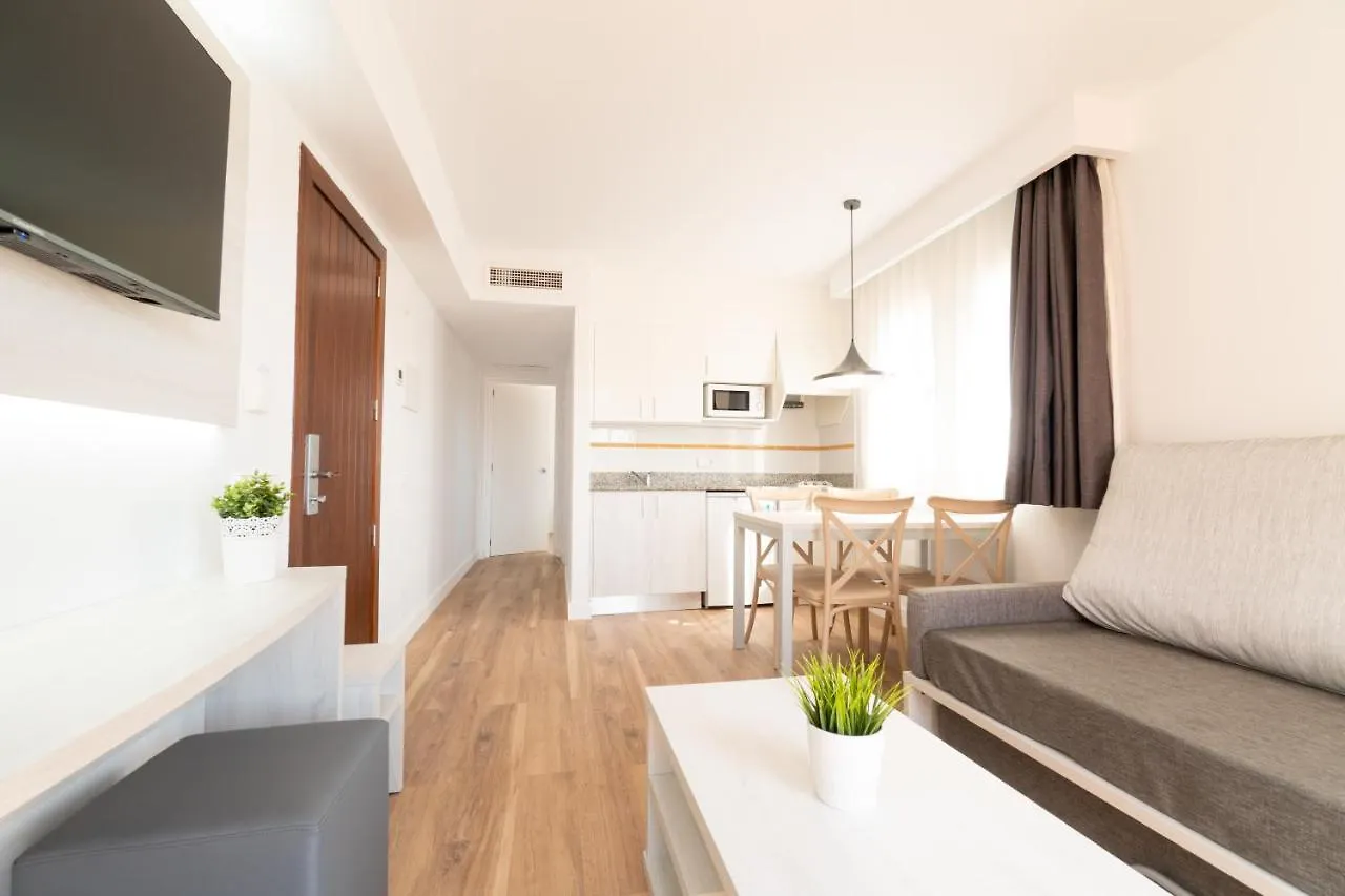 Aparthotel Ciudad Laurel Cala Millor  3*, Cala Millor (Mallorca) Spagna